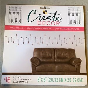 New Arrow Wall Decals - 48ct